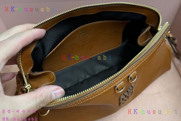 �ڹ̷��ޡڹ̿�̿� ī������ ���� Ŭ��ġ 5BF130